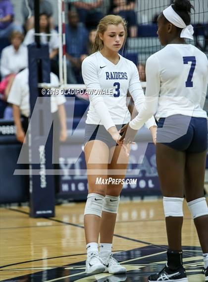 Thumbnail 3 in Independence @ Wylie East photogallery.