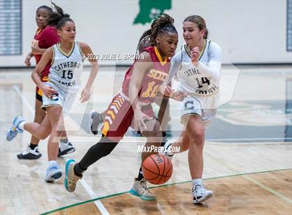 Thumbnail 1 in JV: Indianapolis Scecina Memorial @ Cathedral (City Alliance Tourney quarterfinal) photogallery.
