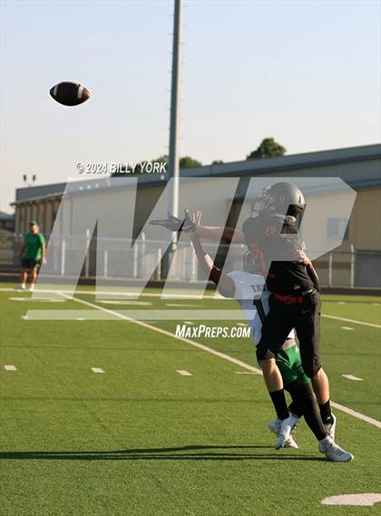 Thumbnail 2 in Grand Saline vs Tatum photogallery.