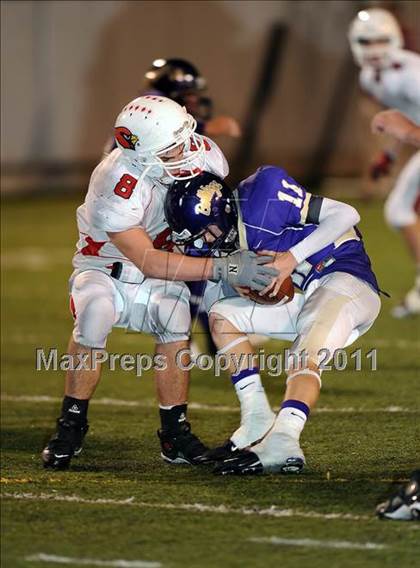 Thumbnail 3 in Eustace vs. Pottsboro (2A Region 2 Bi-District Playoffs) photogallery.