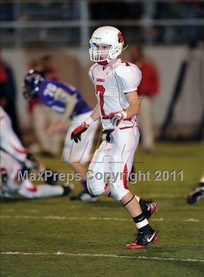 Thumbnail 3 in Eustace vs. Pottsboro (2A Region 2 Bi-District Playoffs) photogallery.
