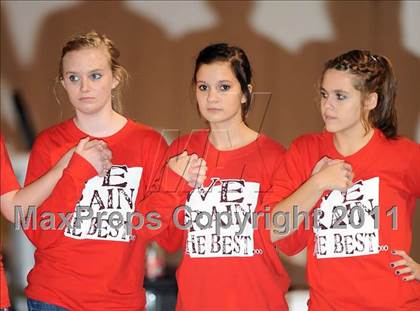 Thumbnail 1 in Eustace vs. Pottsboro (2A Region 2 Bi-District Playoffs) photogallery.
