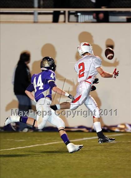 Thumbnail 3 in Eustace vs. Pottsboro (2A Region 2 Bi-District Playoffs) photogallery.