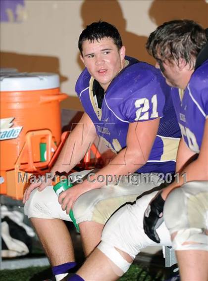 Thumbnail 3 in Eustace vs. Pottsboro (2A Region 2 Bi-District Playoffs) photogallery.