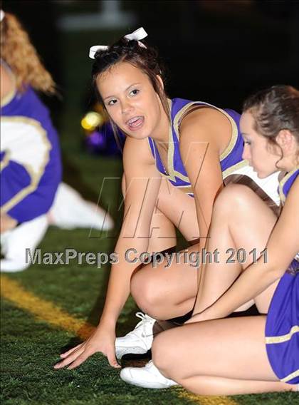 Thumbnail 3 in Eustace vs. Pottsboro (2A Region 2 Bi-District Playoffs) photogallery.