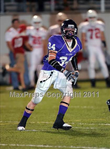Thumbnail 1 in Eustace vs. Pottsboro (2A Region 2 Bi-District Playoffs) photogallery.