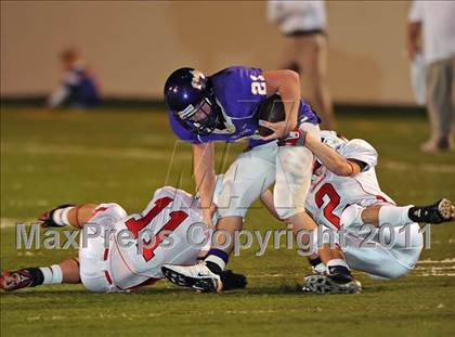 Thumbnail 2 in Eustace vs. Pottsboro (2A Region 2 Bi-District Playoffs) photogallery.