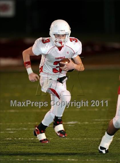 Thumbnail 1 in Eustace vs. Pottsboro (2A Region 2 Bi-District Playoffs) photogallery.