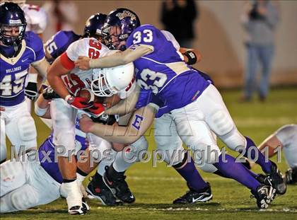 Thumbnail 3 in Eustace vs. Pottsboro (2A Region 2 Bi-District Playoffs) photogallery.