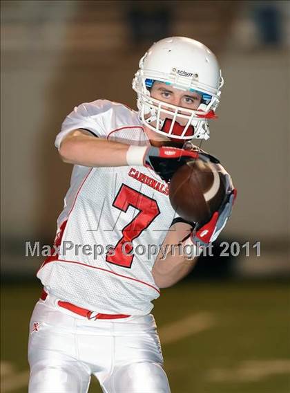Thumbnail 3 in Eustace vs. Pottsboro (2A Region 2 Bi-District Playoffs) photogallery.