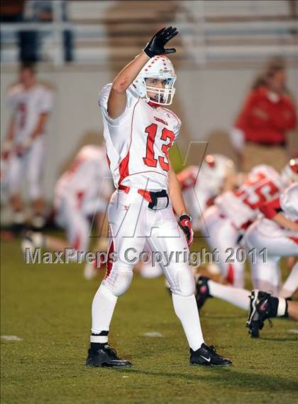 Thumbnail 1 in Eustace vs. Pottsboro (2A Region 2 Bi-District Playoffs) photogallery.