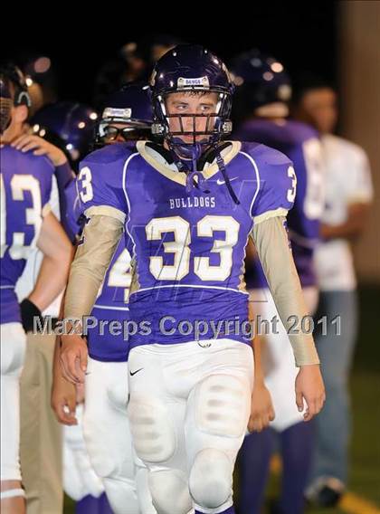 Thumbnail 1 in Eustace vs. Pottsboro (2A Region 2 Bi-District Playoffs) photogallery.