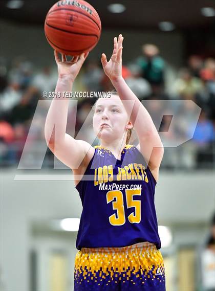 Thumbnail 3 in Wonderview vs. Bay (AAA 1A 2nd Round Playoff) photogallery.