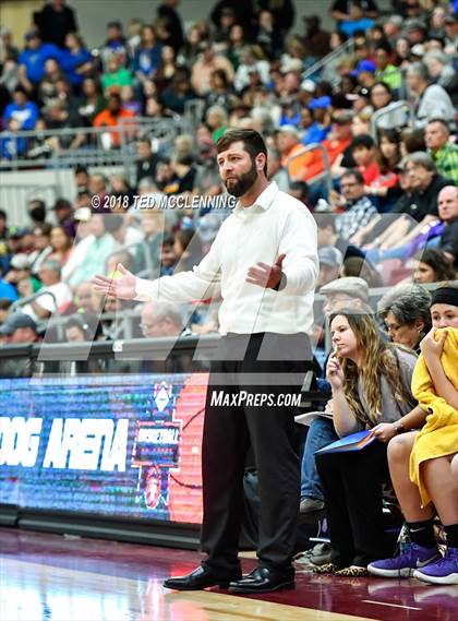 Thumbnail 1 in Wonderview vs. Bay (AAA 1A 2nd Round Playoff) photogallery.