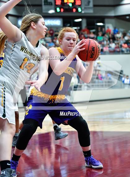 Thumbnail 3 in Wonderview vs. Bay (AAA 1A 2nd Round Playoff) photogallery.