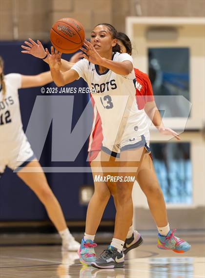 Thumbnail 2 in Carlmont vs Burlingame (Steve Geramoni Invitational) photogallery.