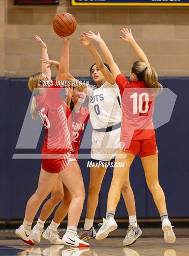 Carlmont vs Burlingame (Steve Geramoni Invitational)