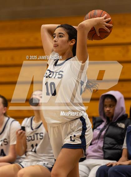 Thumbnail 3 in Carlmont vs Burlingame (Steve Geramoni Invitational) photogallery.