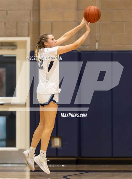 Thumbnail 3 in Carlmont vs Burlingame (Steve Geramoni Invitational) photogallery.