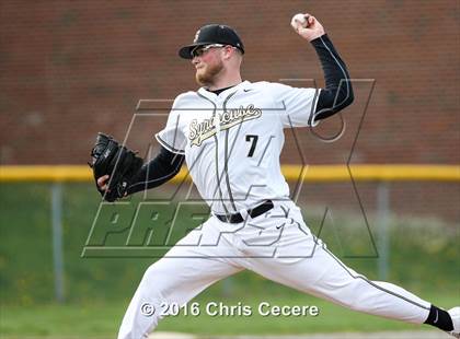 Thumbnail 3 in Fayetteville-Manlius vs. Henninger/Nottingham photogallery.
