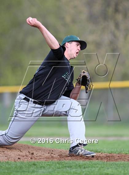 Thumbnail 1 in Fayetteville-Manlius vs. Henninger/Nottingham photogallery.