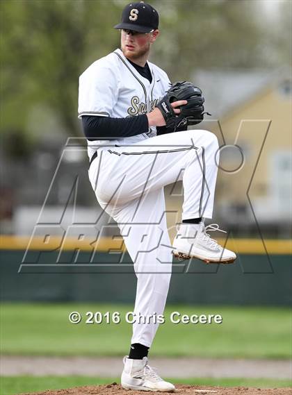 Thumbnail 3 in Fayetteville-Manlius vs. Henninger/Nottingham photogallery.