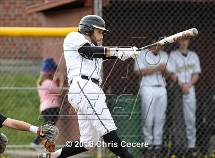 Thumbnail 1 in Fayetteville-Manlius vs. Henninger/Nottingham photogallery.