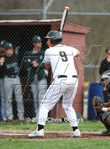 Thumbnail 2 in Fayetteville-Manlius vs. Henninger/Nottingham photogallery.