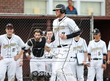 Thumbnail 2 in Fayetteville-Manlius vs. Henninger/Nottingham photogallery.