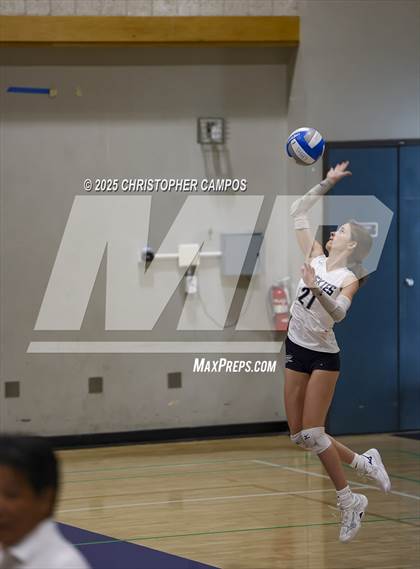 Thumbnail 1 in Roosevelt @ Chino Hills photogallery.