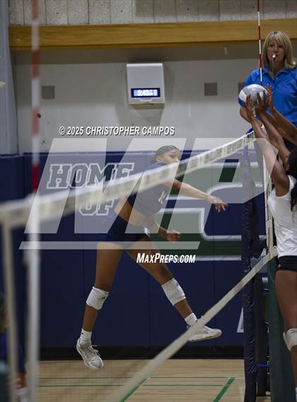 Thumbnail 2 in Roosevelt @ Chino Hills photogallery.