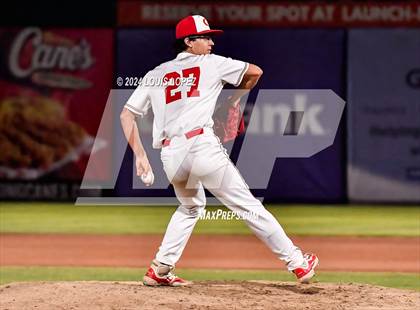 Thumbnail 3 in Corona vs. Harvard-Westlake (CIF SS DIV 1 Championship) photogallery.