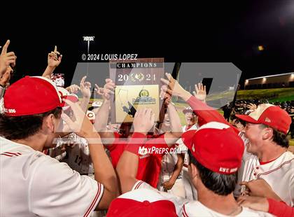 Thumbnail 1 in Corona vs. Harvard-Westlake (CIF SS DIV 1 Championship) photogallery.