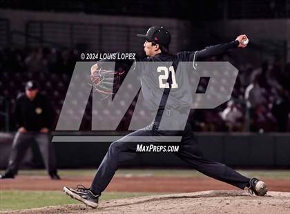 Thumbnail 2 in Corona vs. Harvard-Westlake (CIF SS DIV 1 Championship) photogallery.
