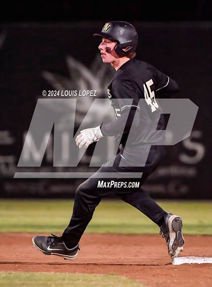 Thumbnail 1 in Corona vs. Harvard-Westlake (CIF SS DIV 1 Championship) photogallery.