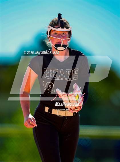 Thumbnail 1 in Pueblo East @ Palmer Ridge (CHSAA 4A Round of 32) photogallery.