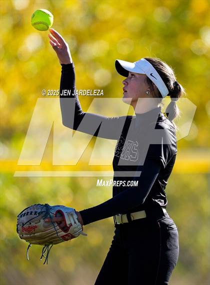 Thumbnail 1 in Pueblo East @ Palmer Ridge (CHSAA 4A Round of 32) photogallery.