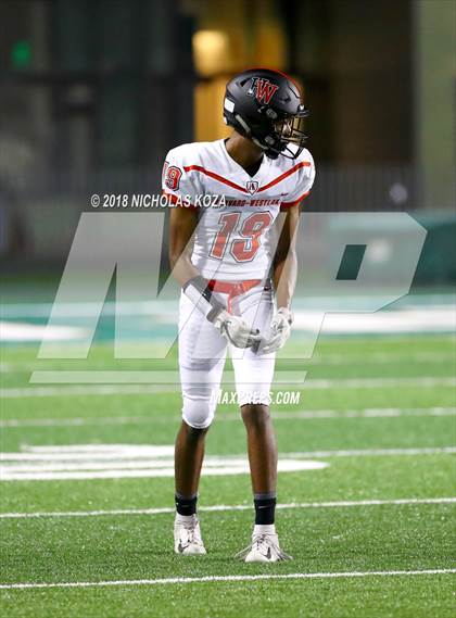 Thumbnail 2 in Harvard-Westlake vs. St. Genevieve photogallery.