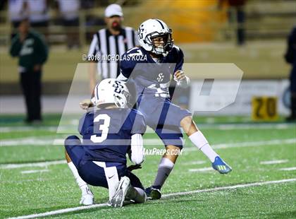 Thumbnail 3 in Harvard-Westlake vs. St. Genevieve photogallery.