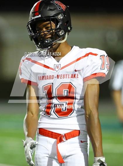 Thumbnail 2 in Harvard-Westlake vs. St. Genevieve photogallery.