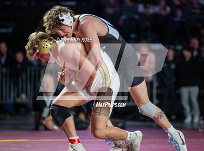 Thumbnail 3 in UHSAA 6A State Championship  photogallery.