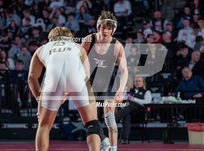 Thumbnail 2 in UHSAA 6A State Championship  photogallery.