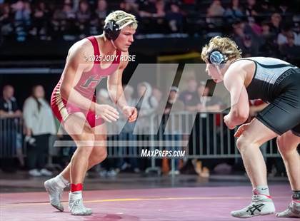 Thumbnail 2 in UHSAA 6A State Championship  photogallery.
