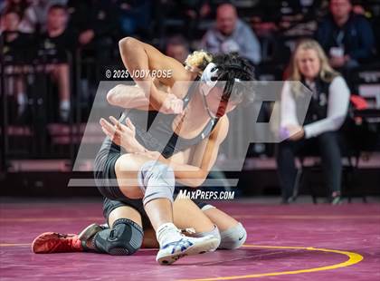 Thumbnail 1 in UHSAA 6A State Championship  photogallery.