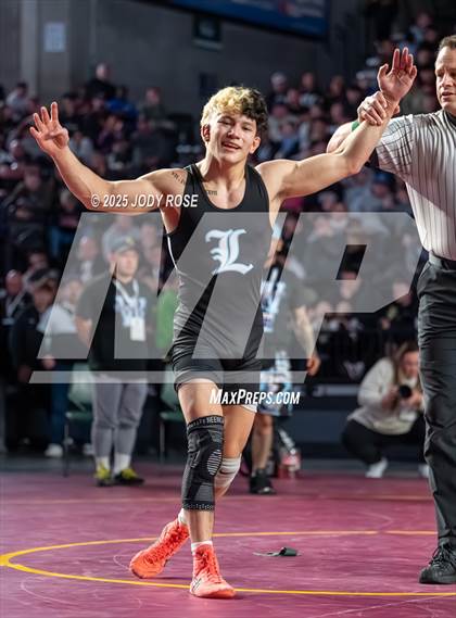 Thumbnail 1 in UHSAA 6A State Championship  photogallery.