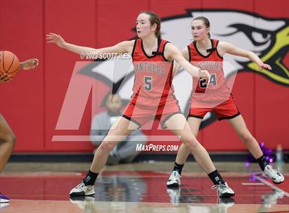 Thumbnail 3 in Fairbanks vs Africentric Early College (OHSAA D3 District Final) photogallery.