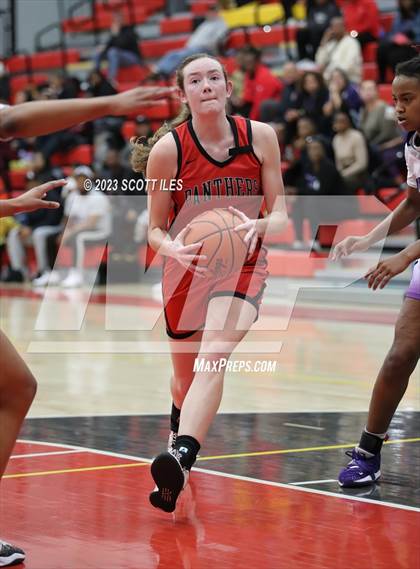 Thumbnail 3 in Fairbanks vs Africentric Early College (OHSAA D3 District Final) photogallery.