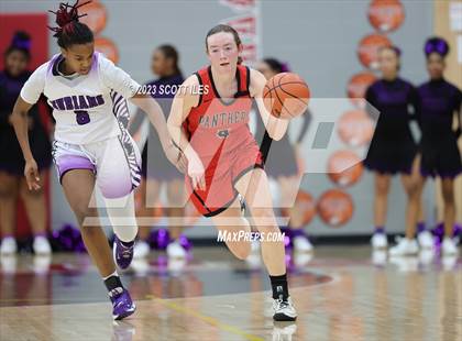 Thumbnail 1 in Fairbanks vs Africentric Early College (OHSAA D3 District Final) photogallery.