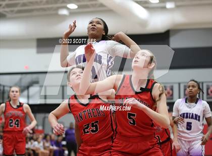 Thumbnail 1 in Fairbanks vs Africentric Early College (OHSAA D3 District Final) photogallery.