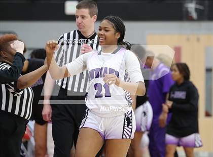 Thumbnail 1 in Fairbanks vs Africentric Early College (OHSAA D3 District Final) photogallery.
